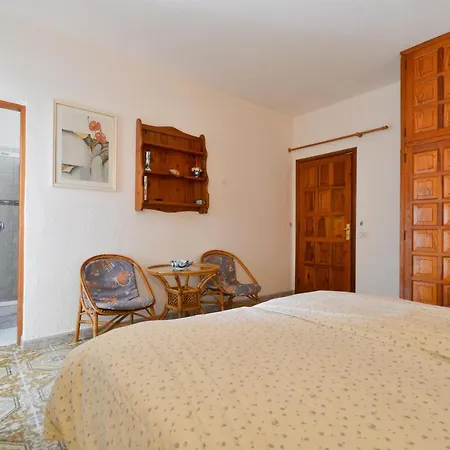 Samuel 2 Bed - #125195 Апартаменты